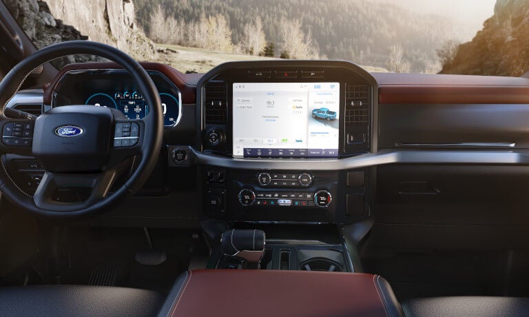 2022 Ford F-150 interior front infotainment